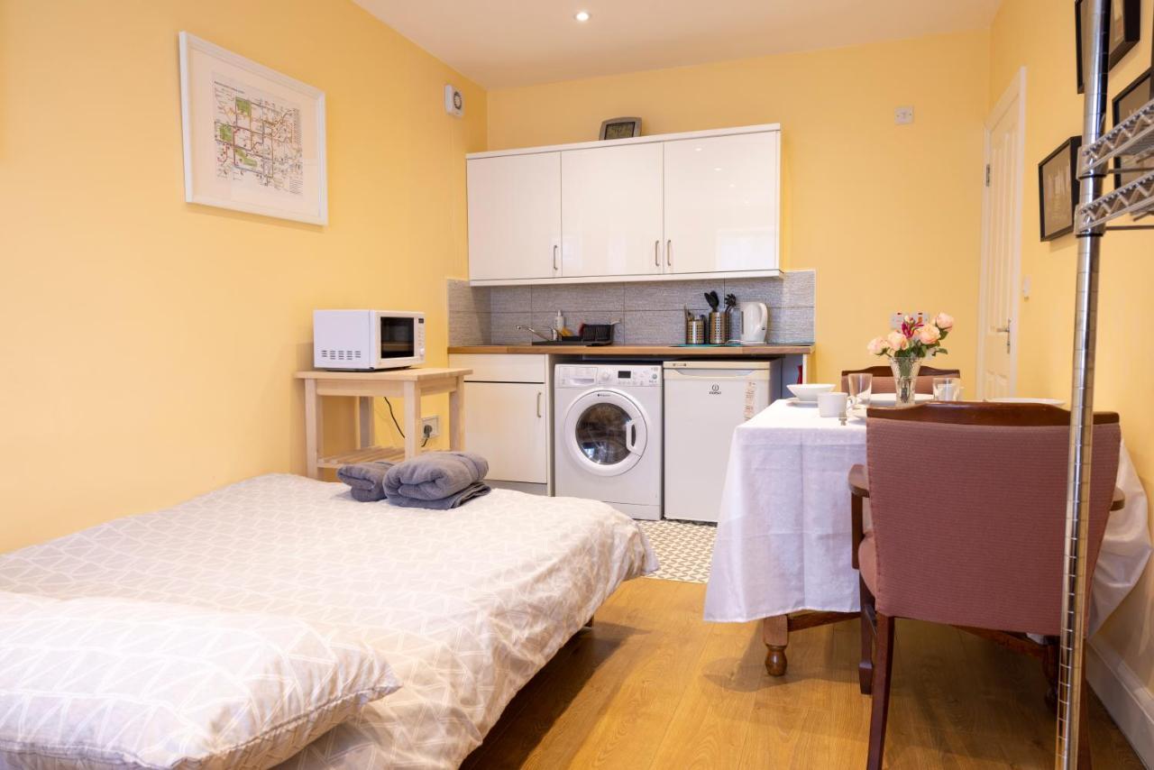 London Vegetarian Smoke & Pet Free En-Suite With Ev Parking Edgware Exterior foto