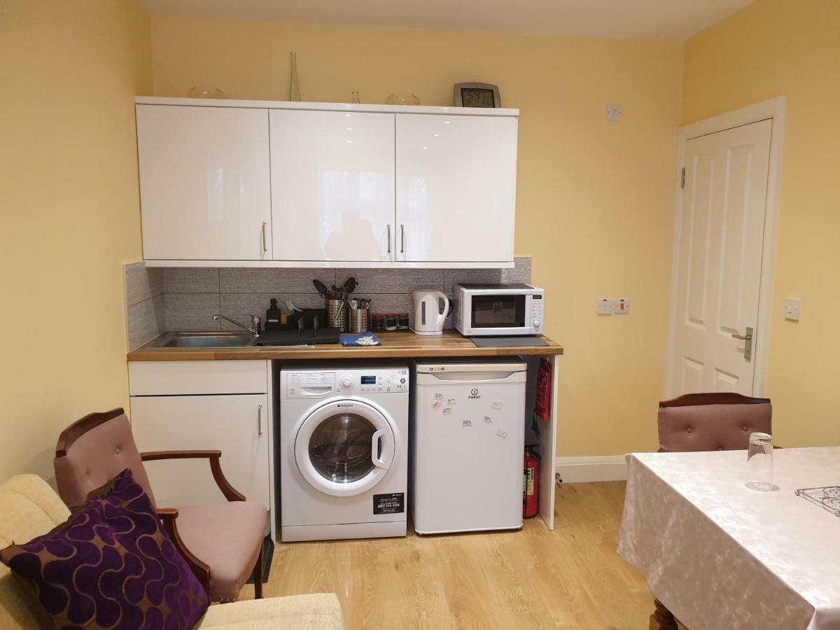 London Vegetarian Smoke & Pet Free En-Suite With Ev Parking Edgware Exterior foto